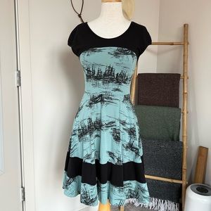 NWOT Effie’s Heart dress, Harbor print, Small
